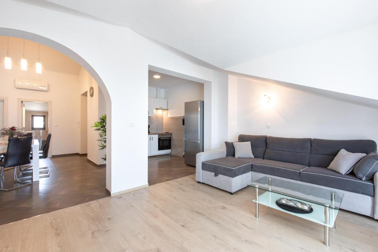 Apartments Otia Seaview Porat  Eksteriør bilde