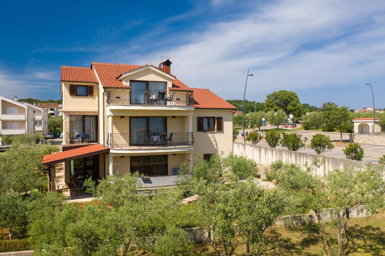 Apartments Otia Seaview Porat  Eksteriør bilde